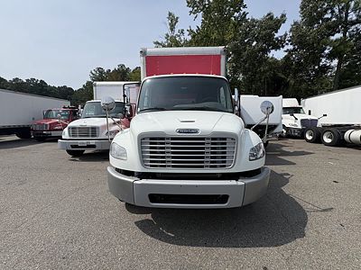 2018 Freightliner M2 106