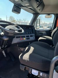 2021 Freightliner NEW CASCADIA PX12664