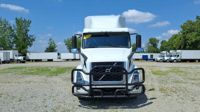 2020 Volvo VNR64T-640