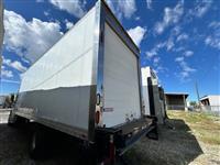 2015 Freightliner M2 106