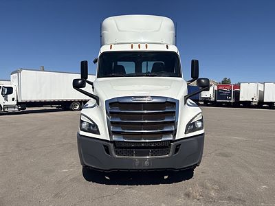 2019 Freightliner NEW CASCADIA PX12664