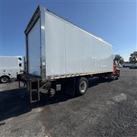 2018 Freightliner M2 106