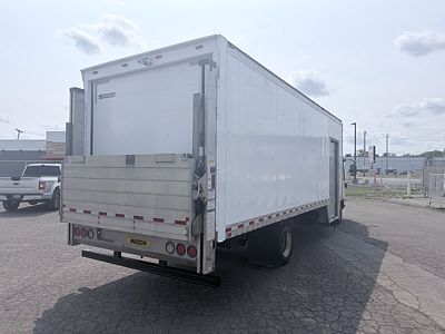 2019 Isuzu NRR