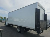 2018 Freightliner M2 106
