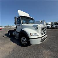 2017 Freightliner M2 112