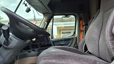2019 Freightliner CASCADIA 125