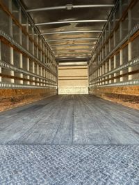 2018 Freightliner M2 106