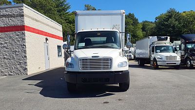 2020 Freightliner M2 106