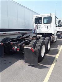 2017 Freightliner CASCADIA 113