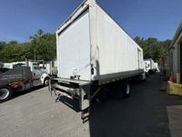 2018 Freightliner FLT8664T