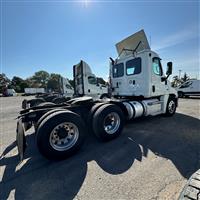 2019 Freightliner CASCADIA 125