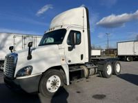 2019 Freightliner CASCADIA 125