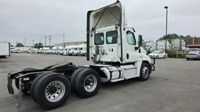2019 Freightliner CASCADIA 125