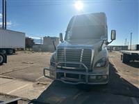 2017 Freightliner CASCADIA 125