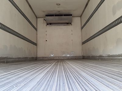 2018 Freightliner M2 106