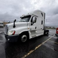 2018 Freightliner CASCADIA 125