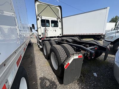 2019 Freightliner CASCADIA 125