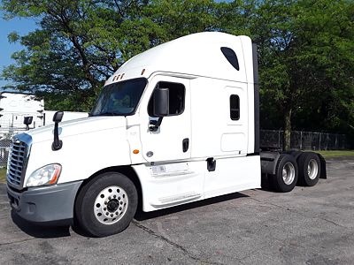 2020 Freightliner CASCADIA 125