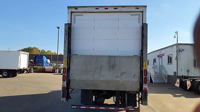 2020 Freightliner M2 106