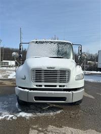 2018 Freightliner M2 106