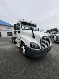 2019 Freightliner CASCADIA 125