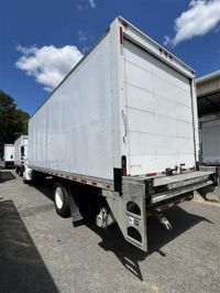 2019 Freightliner M2 106