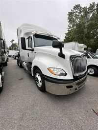 2020 International LT625