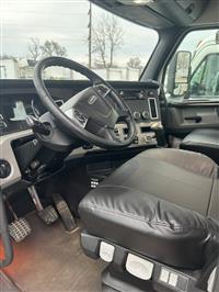 2019 Freightliner NEW CASCADIA PX12664
