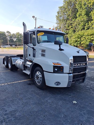 2020 Mack ANTHEM 64T