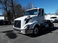 2016 Volvo VNL42T