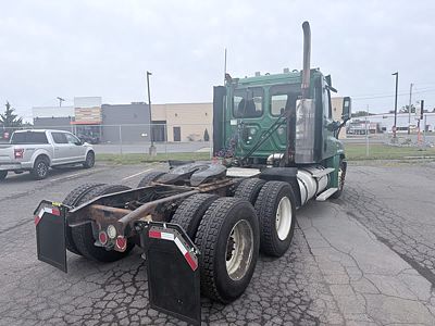 2017 Freightliner CASCADIA 125