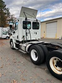 2019 Freightliner CASCADIA 125