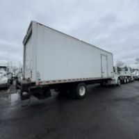 2018 Freightliner M2 106