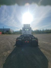 2018 Freightliner CASCADIA 125