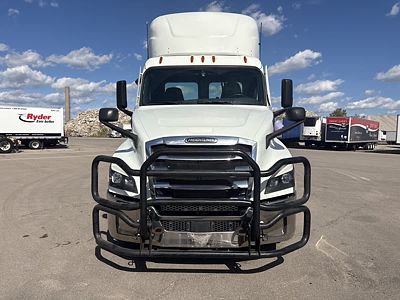 2021 Freightliner NEW CASCADIA PX12664