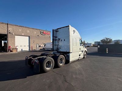 2021 Freightliner NEW CASCADIA PX12664