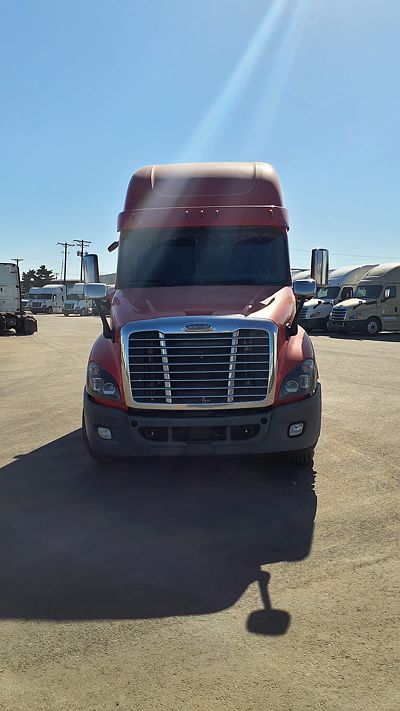 2019 Freightliner CASCADIA 125