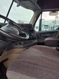 2020 Freightliner CASCADIA 125