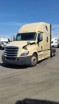 2019 Freightliner NEW CASCADIA PX12664