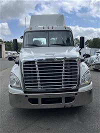 2019 Freightliner CASCADIA 125