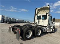 2020 Freightliner CASCADIA 125