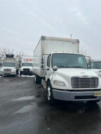 2018 Freightliner M2 106