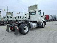 2019 International RH613