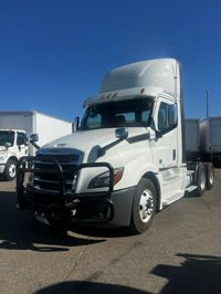 2020 Freightliner NEW CASCADIA PX12664