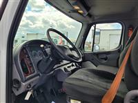 2016 Freightliner M2 106