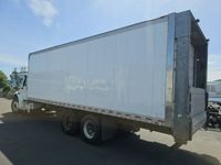 2018 Freightliner M2 106