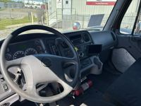 2018 Freightliner M2 106