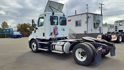 2020 Freightliner NEW CASCADIA 116