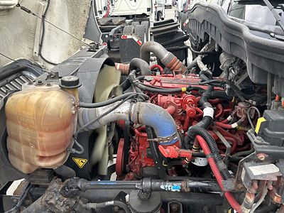 2019 International 4300 LP