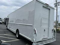 2017 Freightliner MT55